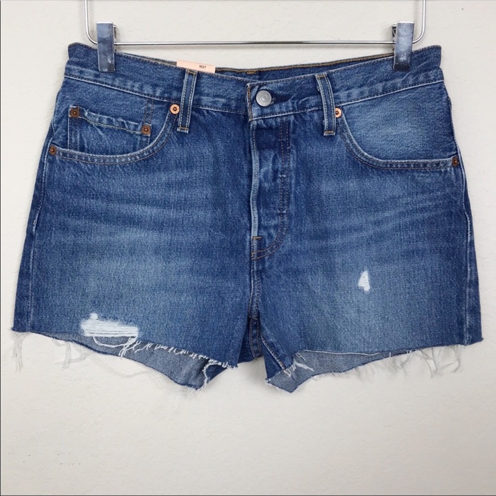 LEVI’S Distressed 501 Shorts - Picture 4 of 7